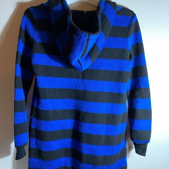 Vintage POSH Striped‎ Sweater - Picture 2 of 8